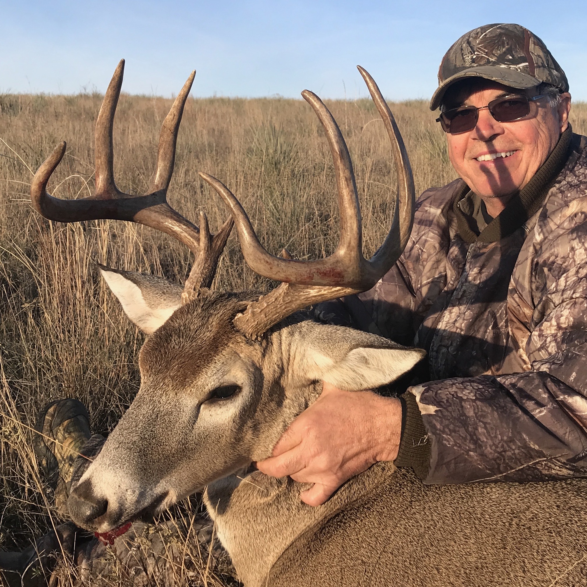 whitetail deer hunt in the texas panhandle